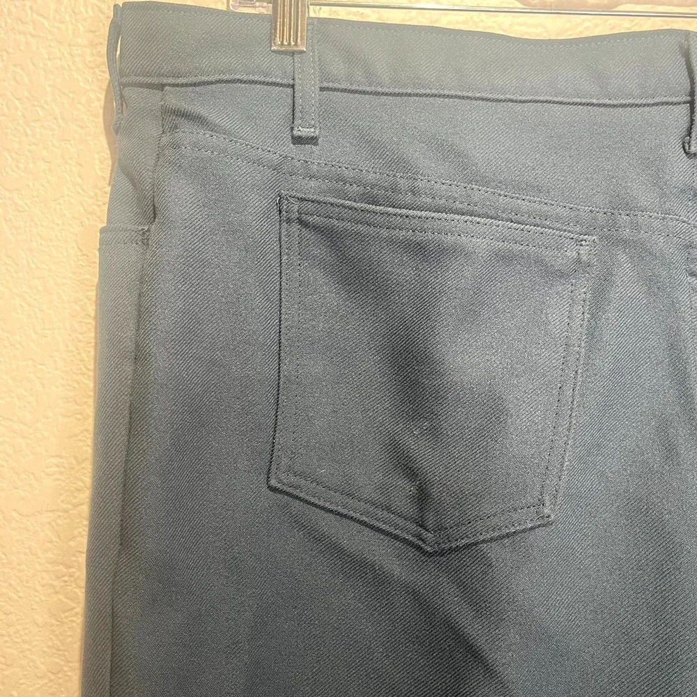 Vintage 90s Levi's Men's Dress Slacks 40x30 Navy Blue Polyester Pants Made n USA